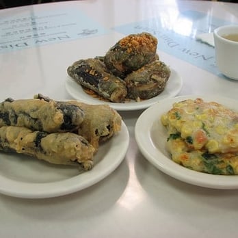 Mei Sum Dim Sum - garlic eggplant (at top) -- YUM -- and various dim sum - Dim Sum Near Me - Honolulu, Hawaii