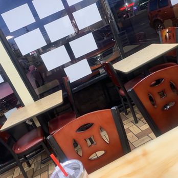 Antonio's Tacos & Kabob - Seating - Mexican Near Me - Pacoima, California