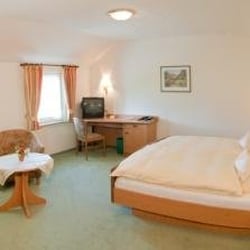 Landhotel Stössel - Doppelzimmer im Haupthaus