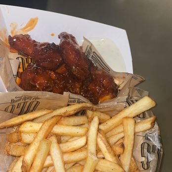 Blaze Steak & Seafood - Blaze Wings & Fries - Seafood Near Me - Atlanta, Georgia