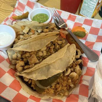La Michoacana Deluxe Antojitos - Mexican Near Me - Kingston, New York La Michoacana Deluxe Antojitos - Mexican Near Me - Kingston, New York
