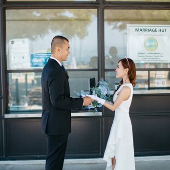Shmily Wedding Photography - City Hall Wedding Moment - Session Photography Near Me - Irvine, California
