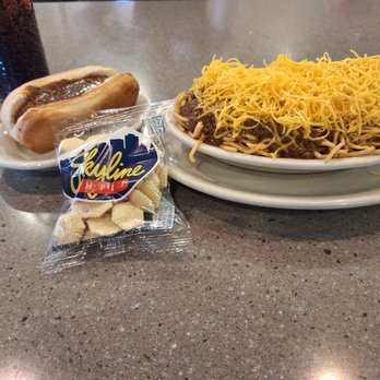 Skyline Chili - Two-way chili's spaghetti and a Coney, no onions or cheese which is the only way to eat it! - Fast Food Near Me - Crescent Springs, Kentucky Skyline Chili - Two-way chili's spaghetti and a Coney, no onions or cheese which is the only way to eat it! - Fast Food Near Me - Crescent Springs, Kentucky