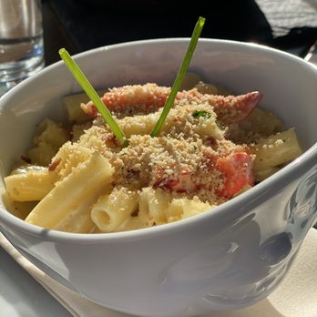 The Charleston Draper - Mac & Lobster Cheese; meh, not much lobster for the price, bland flavor, minimal sauce - New American Near Me - Draper, Utah The Charleston Draper - Mac & Lobster Cheese; meh, not much lobster for the price, bland flavor, minimal sauce - New American Near Me - Draper, Utah