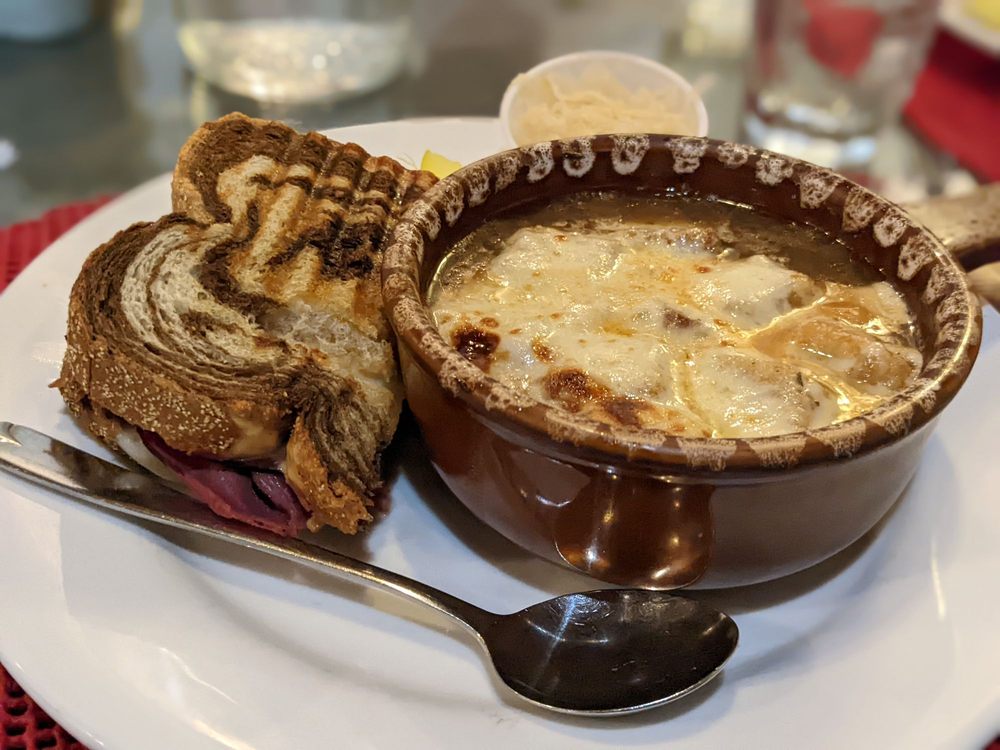 Food from Pine Tree Barn Restaurant