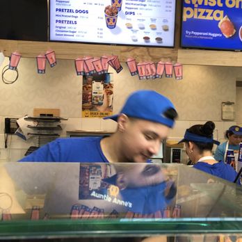 Auntie Anne's - Pretzels Near Me - Garden City, New York Auntie Anne's - Pretzels Near Me - Garden City, New York