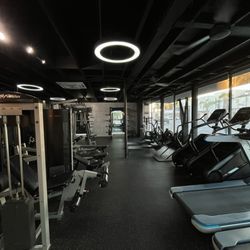 HB Strength - Gym floor