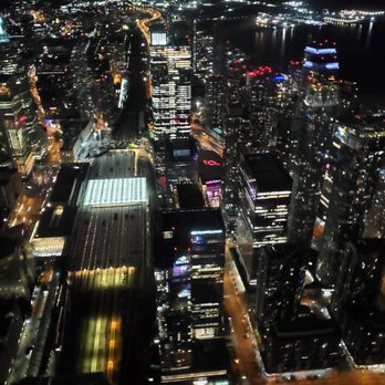 360 Restaurant - Night view - Canadian (New) Near Me - Toronto, Ontario