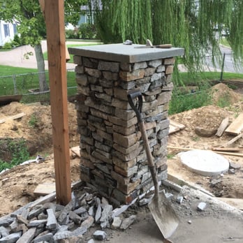 Ribaudo Masonry - Ledgestone Colum with Bluestone Cap - Masonry/Concrete Near Me Ribaudo Masonry - Ledgestone Colum with Bluestone Cap - Masonry/Concrete Near Me