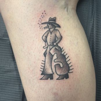 Gold Coast Tattoo - Tattoo Near Me - Monterey, California Gold Coast Tattoo - Tattoo Near Me - Monterey, California