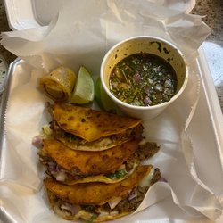 Tacos R Us - Steak tacos with Birria