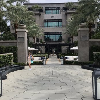 RH Rooftop Restaurant at RH West Palm - Outside - Wine Bars Near Me - West Palm Beach, Florida RH Rooftop Restaurant at RH West Palm - Outside - Wine Bars Near Me - West Palm Beach, Florida