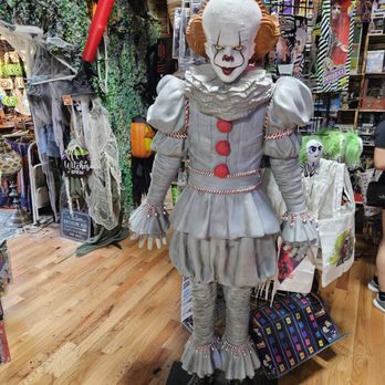 Amazing Imaginarium - 06.27.24 - Antiques Near Me - Omaha, Nebraska
