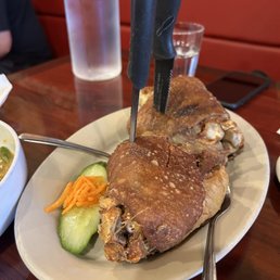 Crispy Pata