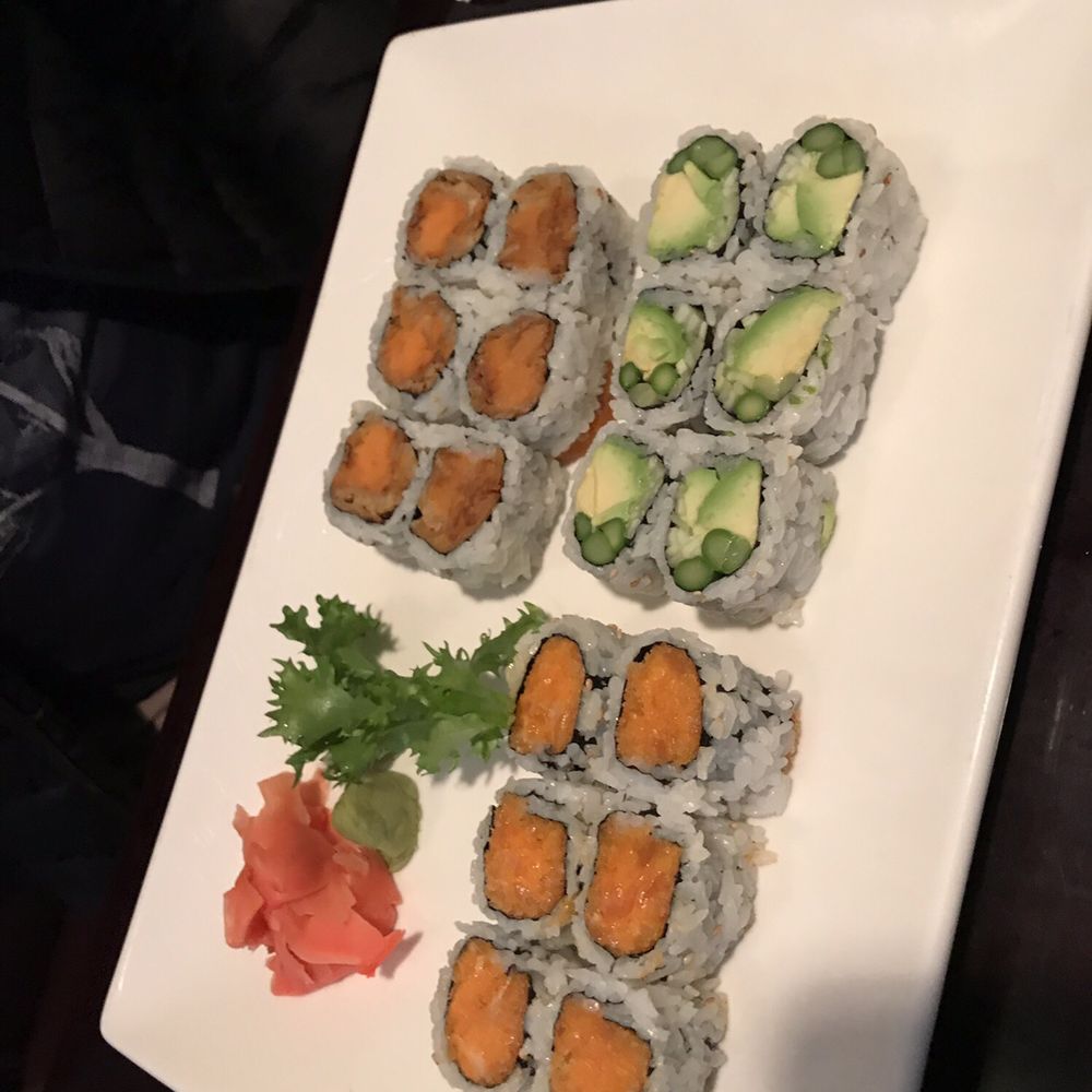 Fujiyama - Sushi Bars Near Me - Milwaukee, Wisconsin