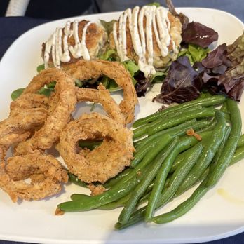 Sauder's Landing Restaurant - Crab Cakes with Onion Rings - Seafood Near Me - Jensen Beach, Florida Sauder's Landing Restaurant - Crab Cakes with Onion Rings - Seafood Near Me - Jensen Beach, Florida