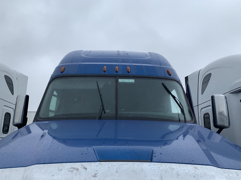 VELOCITY TRUCK CENTERS FONTANA 23 Photos & 83 Reviews 13800