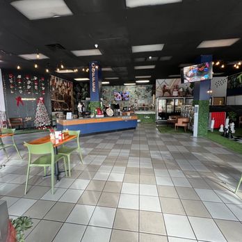 The Bridgewater Cafe - Inside. Check out the oversized chess set on the right - Breakfast & Brunch Near Me - Bridgewater Township, New Jersey