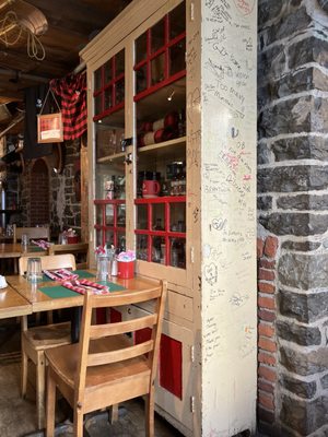 Restaurant La Buche by null