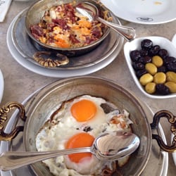 Emirgan Sütiş
