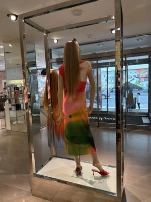 Neiman Marcus by null