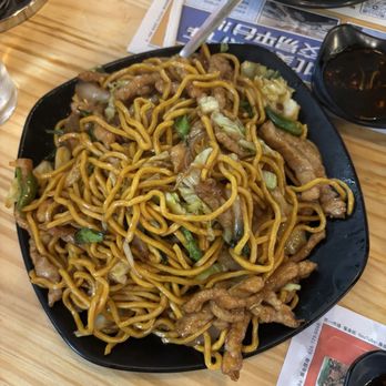Mama Lu's Dumpling House - Chow mein - Dim Sum Near Me - Tustin, California Mama Lu's Dumpling House - Chow mein - Dim Sum Near Me - Tustin, California