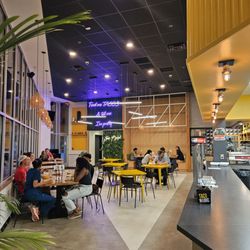 Taco Madre - Interior