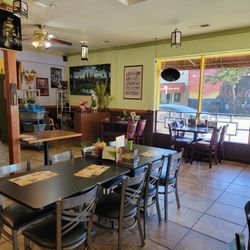 Pho Noodle House - Inside