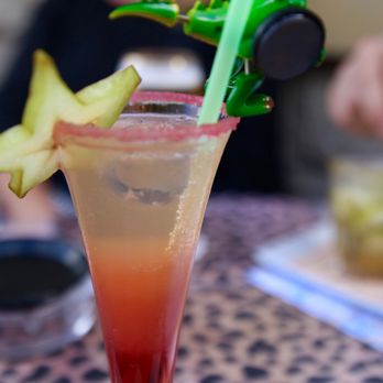 Via Brazil - Champagne, Grapefruit, and Cherry - Restaurants Near Me - La Rochelle, 17 Via Brazil - Champagne, Grapefruit, and Cherry - Restaurants Near Me - La Rochelle, 17