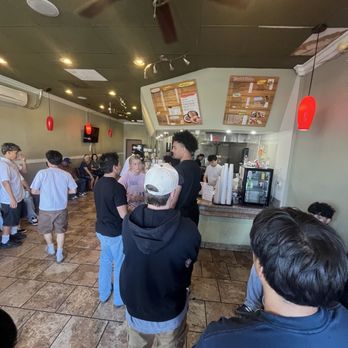Roll & Grill - Lining up - Japanese Near Me - Fullerton, California