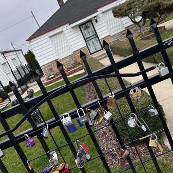 Michael Jackson's House - Museums Near Me - Gary, Indiana