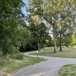Sugar Creek Park - Walking trail