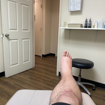 Daniel Brandwein DPM, PA, FACFAS - Waiting for the amazing foot doctor to arrive - Podiatrists Near Me - Pompano Beach, Florida Daniel Brandwein DPM, PA, FACFAS - Waiting for the amazing foot doctor to arrive - Podiatrists Near Me - Pompano Beach, Florida