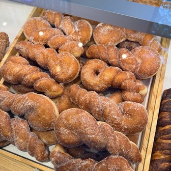 Paris Baguette - Coffee & Tea Near Me - Reston, Virginia