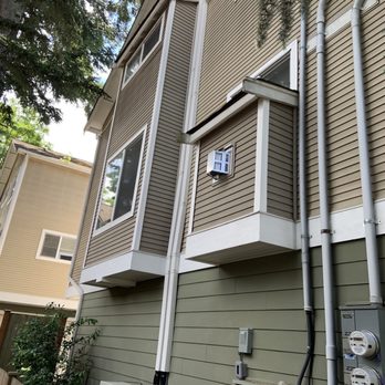 Go-Green Heating AC & Electric - View from our walkway, most neighbors didn't even notice it was there. - Heating & Air Conditioning/HVAC Near Me - Seattle, Washington