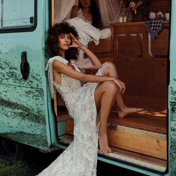 Elizabeth Jacobs Bride - Gorgeous wedding dress with bow detailed straps - Bridal Near Me - West Bend, Wisconsin