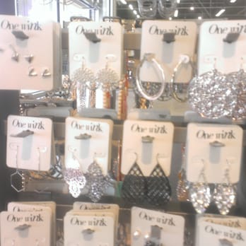 DSW Designer Shoe Warehouse - Jewelry display. - Shoe Stores Near Me - Flint, Michigan