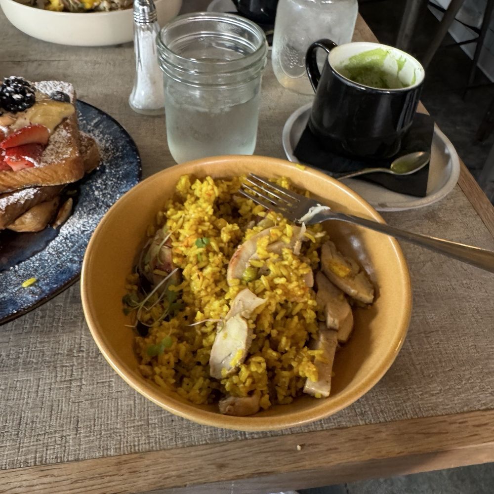 Alma Cafe - Arroz con Pollo - Coffee & Tea Near Me - New Orleans, Louisiana