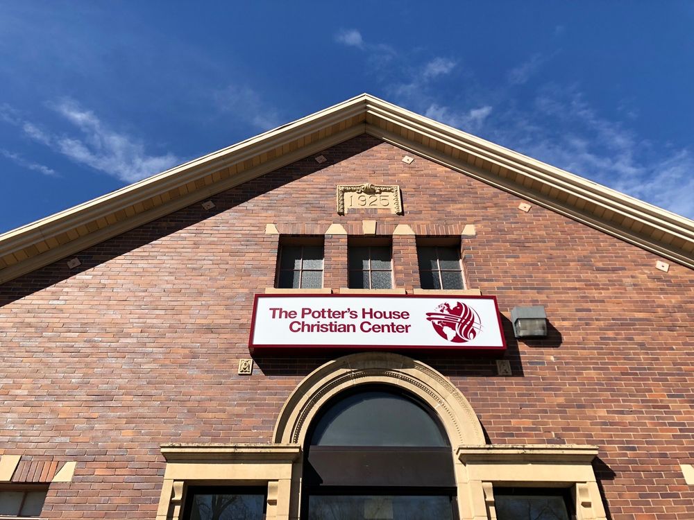 THE POTTERS HOUSE CHRISTIAN CENTER Updated July 2024 2873 Quincy