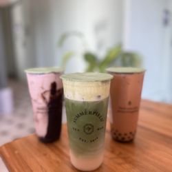 Summerfield Tea Bar - trying the Holiday Drinks Premiere. Mint Choco Frost, Matcha Colada & Lunaria Milk Tea 10.02.25