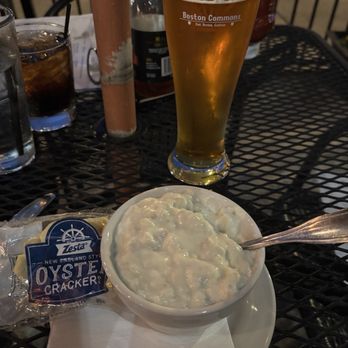 Boston Commons - Luke warm  Chunky Clam Chowder - Seafood Near Me - Nashville, Tennessee