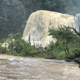 This is the falls on the day we went.... YEAH... I wouldn't recommend on a day where the guide has no in-site on it being like this... This is the falls on the day we went.... YEAH... I wouldn't recommend on a day where the guide has no in-site on it being like this...