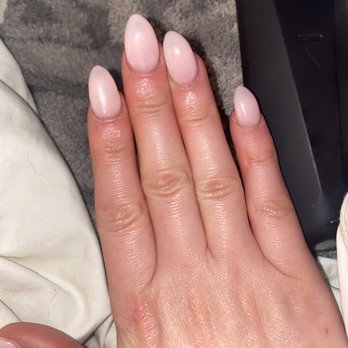 Gloss Nail Bar - Nail Salons Near Me - Memphis, Tennessee