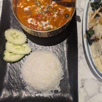 Som Tum Jinda - Curry very good - Thai Near Me - Toronto, Ontario