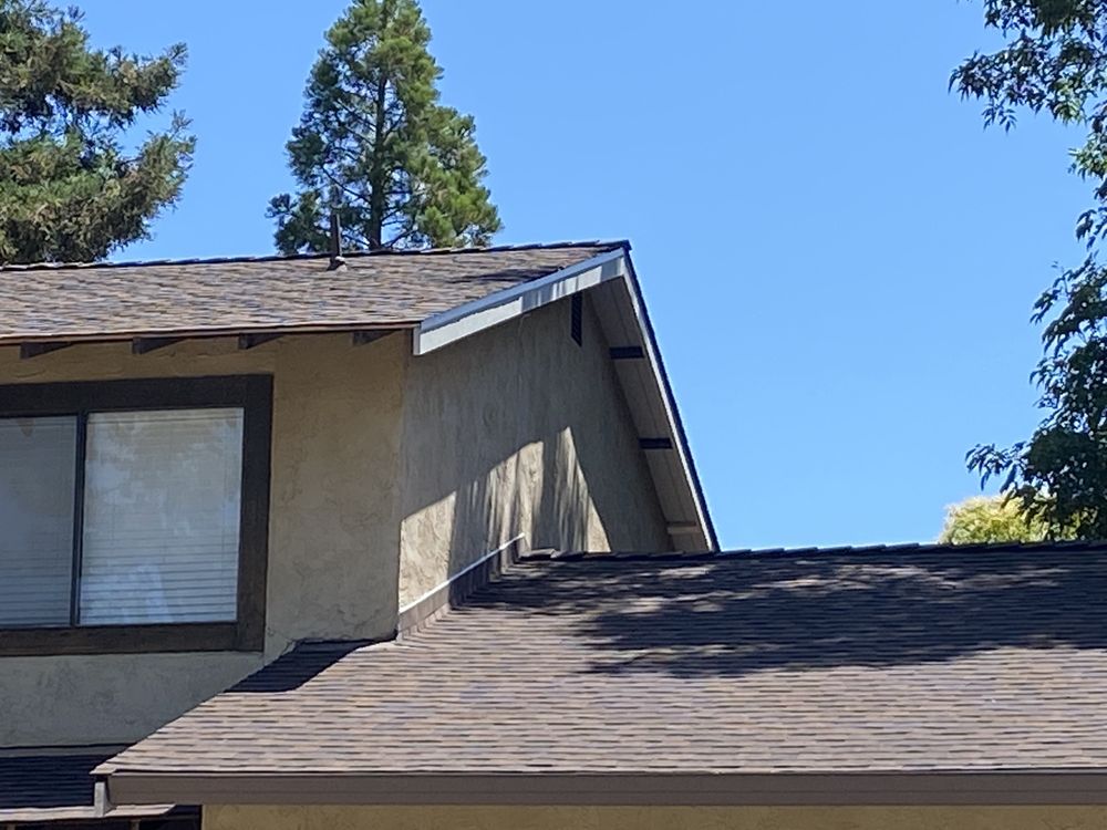 Slide of Stubbs Roofing