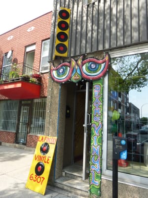 LA FIN DU VINYLE/DEATH OF VINYL by null