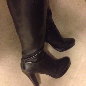 Hector's Shoe Repair - They cleaned and polished my boots for free with the sole repair! - Shoe Repair Near Me - New York, New York