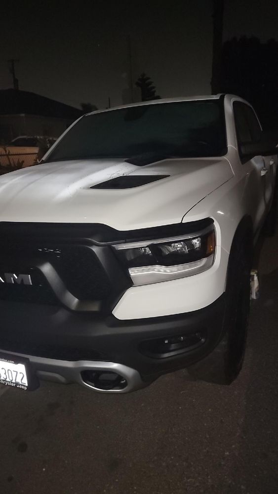 ER BODY SHOP Request a Quote 12601 Alameda St, Compton, California