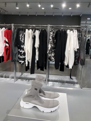 balenciaga outlet