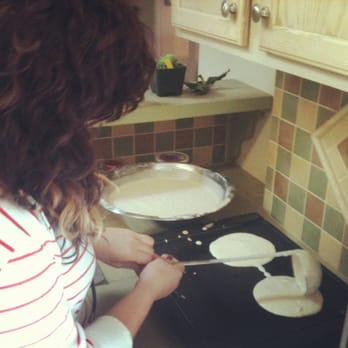 Hostel Obispo - Making Sourdough Pancakes from provided batter on a provided griddle. Ask the story of the sourdough starter!! Its an oldie! - Hostels Near Me - San Luis Obispo, California